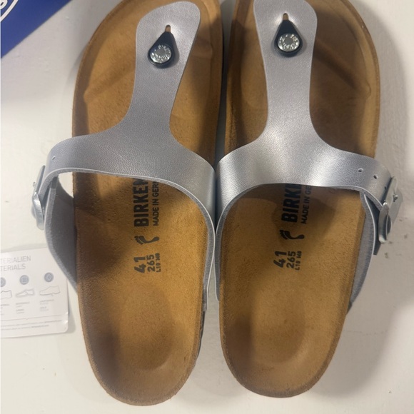 NWT BIRKENSTOCK Gizeh Silver Thongs Size 10 Narrow Fit,  EU 41 NEW With BOX - Picture 3 of 10